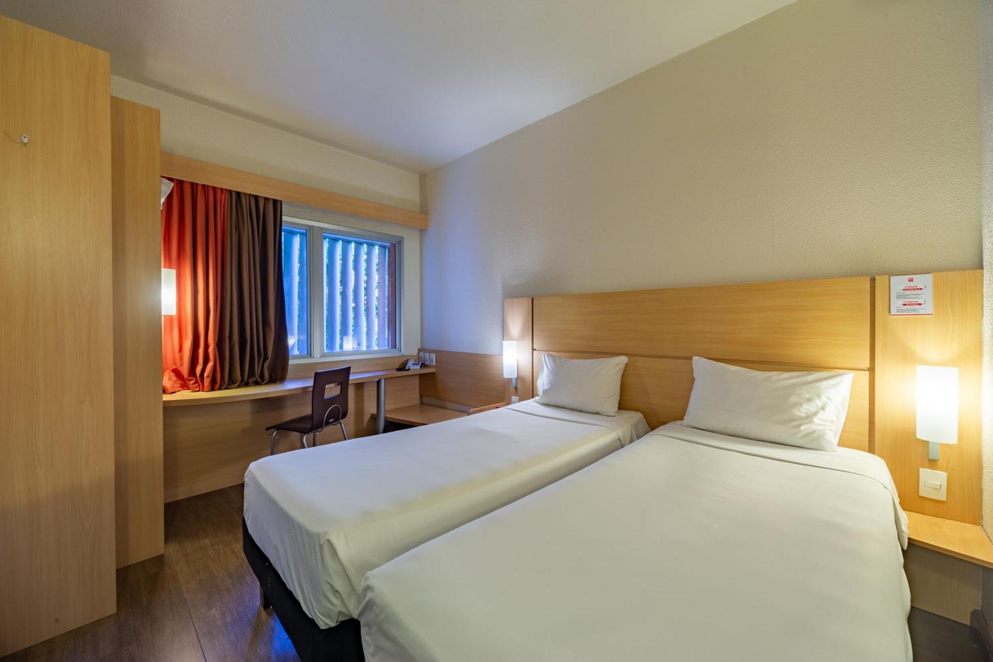 Ibis Manaus Distrito Industrial Eksteriør bilde