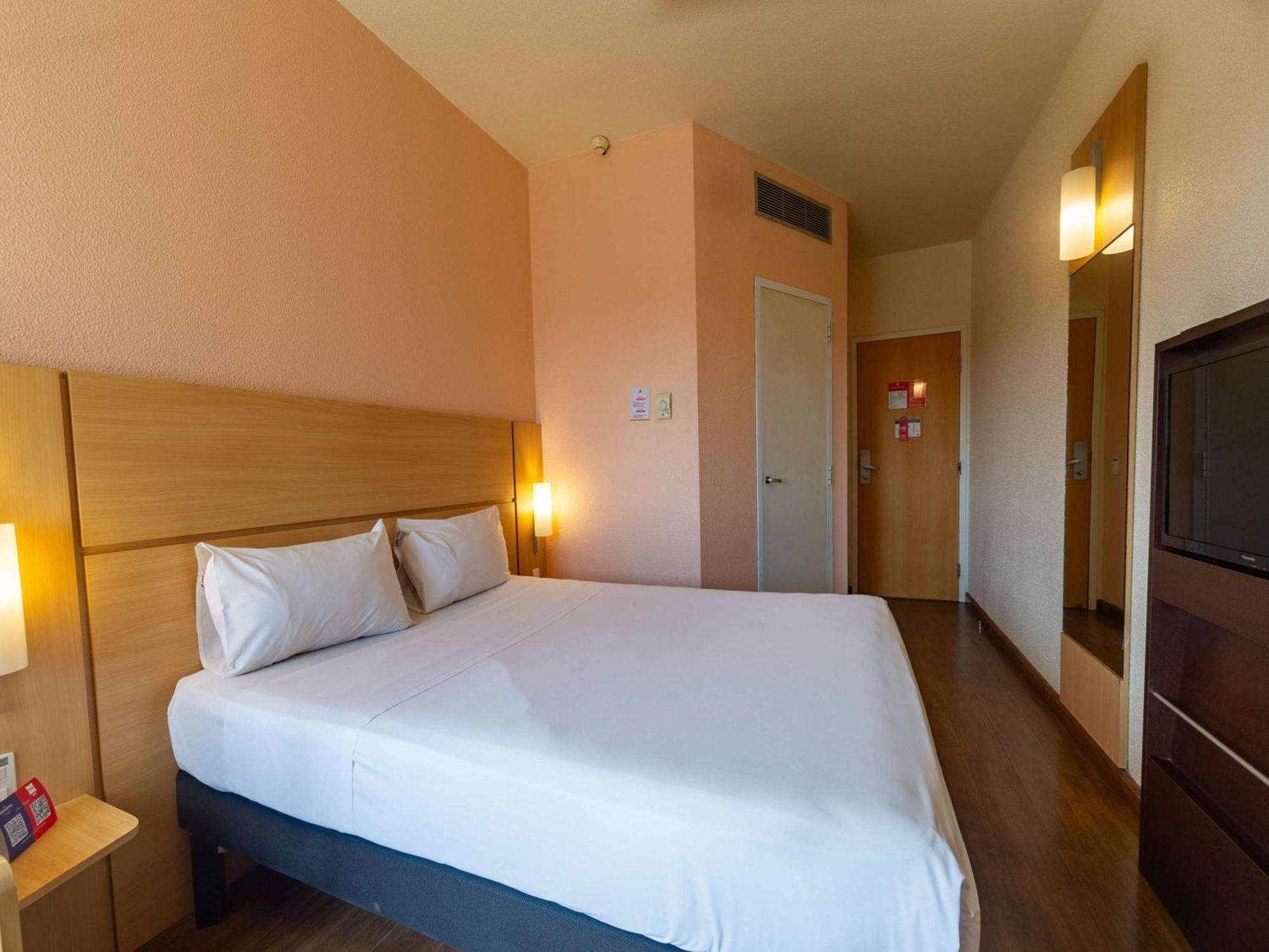 Ibis Manaus Distrito Industrial Eksteriør bilde